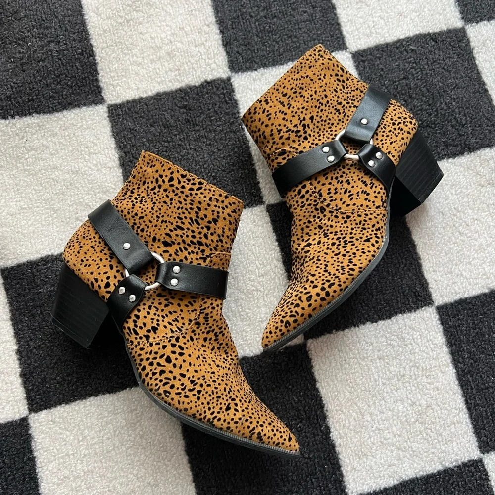 Biker Boots - Picture 5 of 10